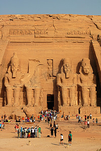 埃及人摄影照片_著名的拉美西斯二世在埃及阿布辛贝的地标