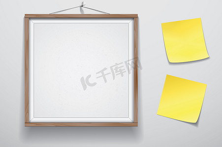 模拟展示框招牌，墙上挂着两张黄色贴纸，白板木框