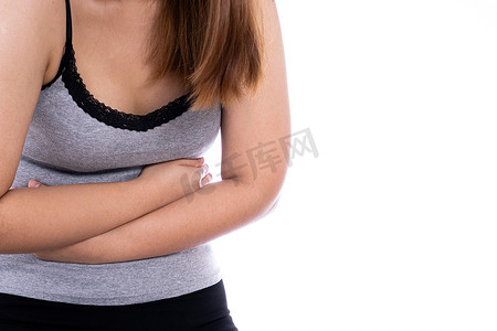 患有胃痛和受伤的妇女孤立的白色背景。