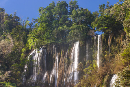 Thi Lo Su Water Fall.beautiful 瀑布在泰国达省