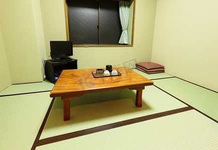 日本酒店摄影照片_日式房子的内部