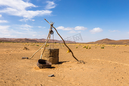 撒哈拉沙漠中的水井
