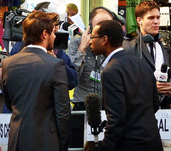 扎克·埃夫隆 (Zac Efron) 出席 2010 年 9 月 16 日在伦敦市中心举行的查理圣克劳德 (Charlie St Cloud) 的死与生首映式