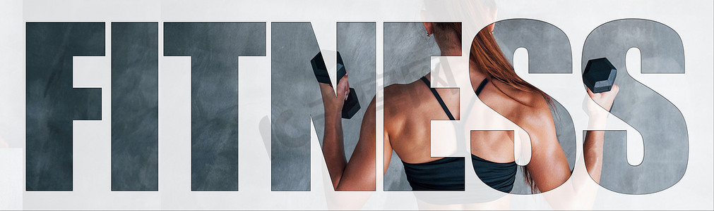 健身教练图标摄影照片_健身词与里面的女人在健身房度过一天