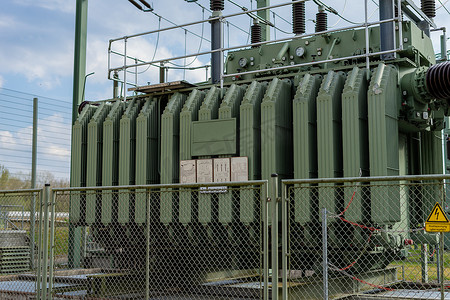 绿色电气中高压变电站变压器的电缆
