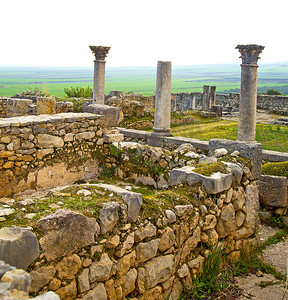 非洲旅游摄影照片_摩洛哥非洲的 volubilis 古罗马退化的纪念碑