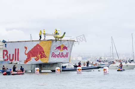 Red Bull Flugtag 上的 Air Banana 团队