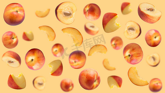 落在杏色柔和表面的桃子用于广告