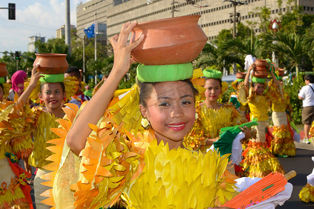 女孩与她的煲仔饭