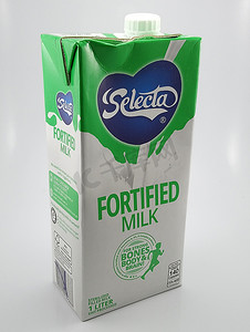 菲律宾马尼拉的 Selecta 强化牛奶盒
