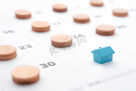 抵押房产租金分期付款的贷款房屋模式。