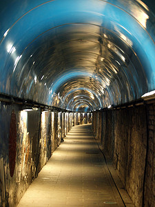 五星班组摄影照片_Cinche Terre - Riomagiorre 和 via dellamore 之间的隧道
