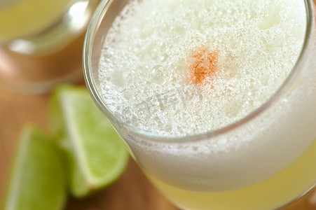 秘鲁鸡尾酒称为 Pisco Sour