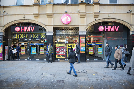 英国经济摄影照片_“伦敦，英国 - 3 月 16 日：HMV 商店在皮卡迪利广场的门面”