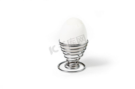 螺旋蛋杯中的鸡蛋