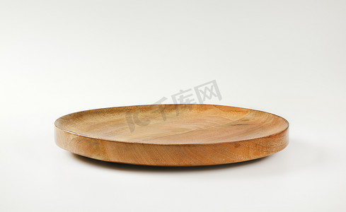 圆形木制餐盘