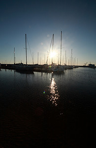 日出摄影照片_温尼伯湖 Gimli 码头的日出