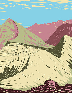 山海报摄影照片_三重分水岭位于落基山脉的刘易斯山脉部分，是美国蒙大拿州冰川国家公园的特色 WPA 海报艺术
