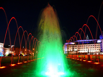 喀山的彩色喷泉。