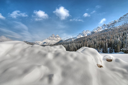 意大利多洛米蒂山上的雪