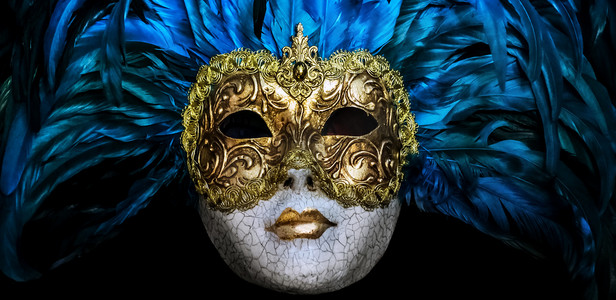 意大利威尼斯狂欢节传统面具面临流感隔离