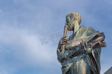 木兰花摄影照片_伟大的希腊哲学家亚里士多德雕像