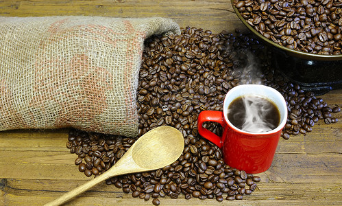 中美合作所摄影照片_一袋咖啡豆。