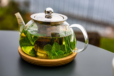 美味的薄荷茶有益于健康