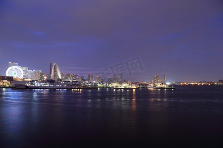 滨海湾夜景摄影照片_横滨市滨海湾夜景