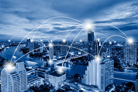 智能社区摄影照片_技术网络连接和智能智慧城市，面向全球商业未来的通信 5G 网络。