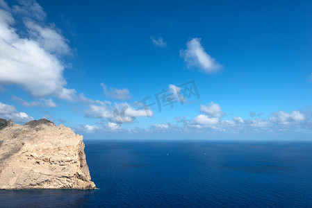 马尔福摄影照片_福门托角 (Cape Formentor) 马略卡岛海岸