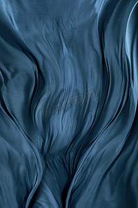 蓝色丝绸。