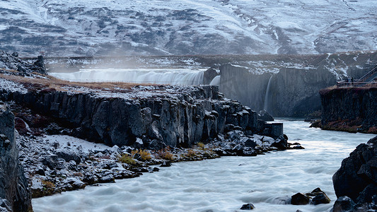 Godafoss，冰岛瀑布从远处长时间曝光