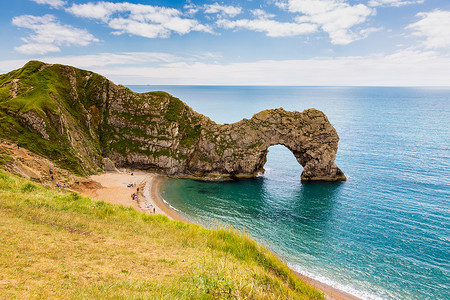 杜德尔门 (Durdle Door)，英格兰南部多塞特郡的旅游景点