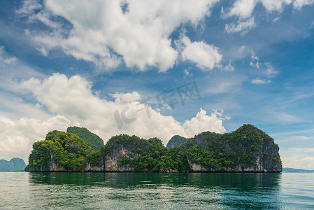 风景山摄影照片_水平海景 - 美丽的风景山，这是统一的