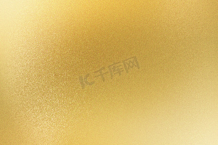闪亮的浅金色金属板，抽象纹理背景