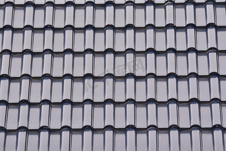 组灰色瓦屋顶，图案纹理灰色背景。