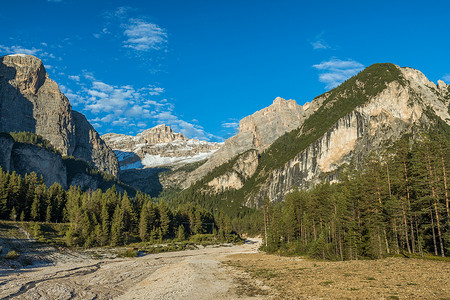 多洛米蒂国家公园（Dolomiti）的美景，著名的地方