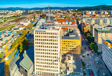卢布尔雅那 — 2019 年 9 月，斯洛文尼亚：市中心的空中全景