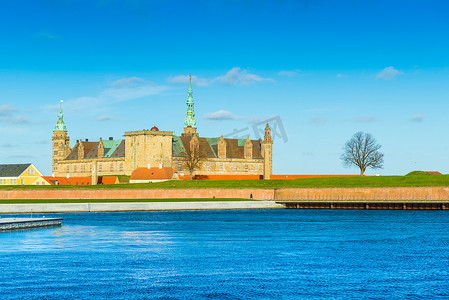 赫尔辛格 - 2018 年 10 月，丹麦：克伦堡城堡景观