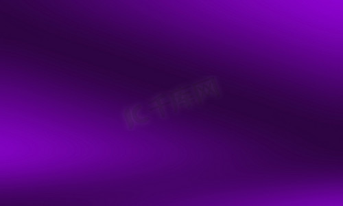 紫色渐变渐变摄影照片_工作室背景概念-产品的抽象空光渐变紫色工作室房间背景。