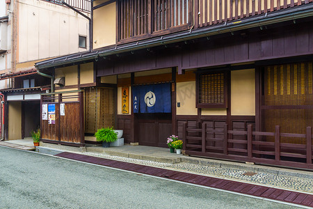 高山的传统日式房屋