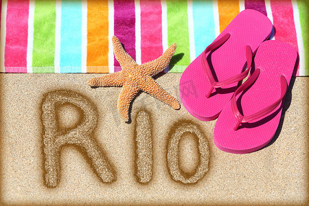 里约热内卢海滩度假概念 — 人字拖和毛巾