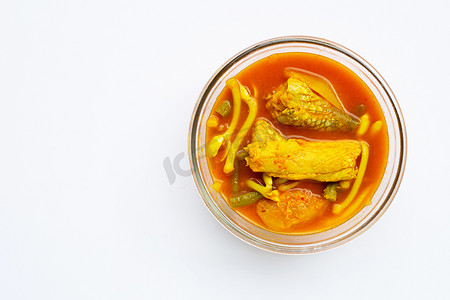 泰国菜，青木瓜、豆芽制成的酸汤，长久