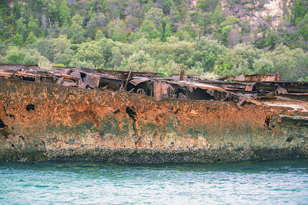 莫顿湾天阁露玛岛沉没的沉船