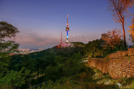 首尔塔，南山塔在韩国