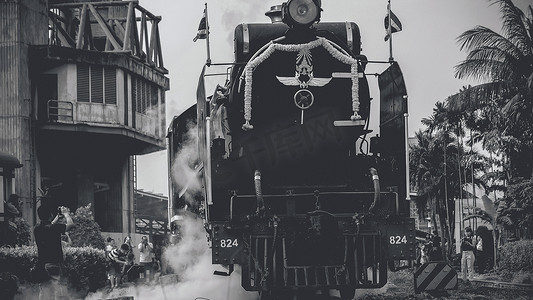 在泰国国家铁路 119 周年的蒸汽火车