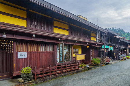 高山的传统日式房屋