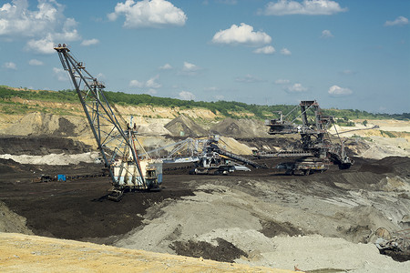矿用挖掘机摄影照片_采煤机械 - 矿用挖掘机