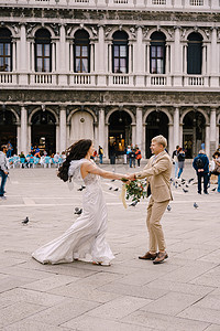 意大利威尼斯 - 2019年10月4日：意大利威尼斯婚礼。